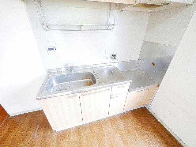 リバーパークのキッチン|きれいなキッチンです