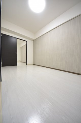 【洋室】 |  L・Isobe三宮