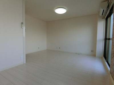 【居間・リビング】 | 第二山内マンション