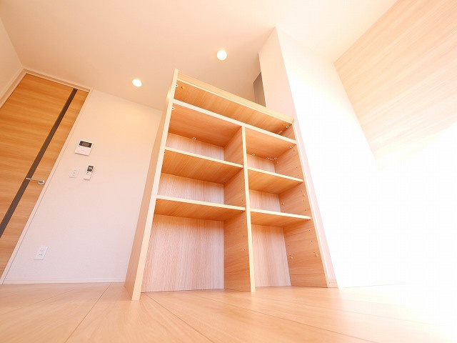 グランエストの収納