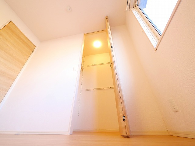 グランエストの収納