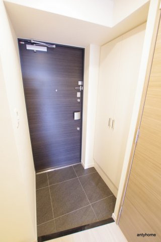 ララプレイス大阪福島アビリテ　仲介手数料無料の玄関
