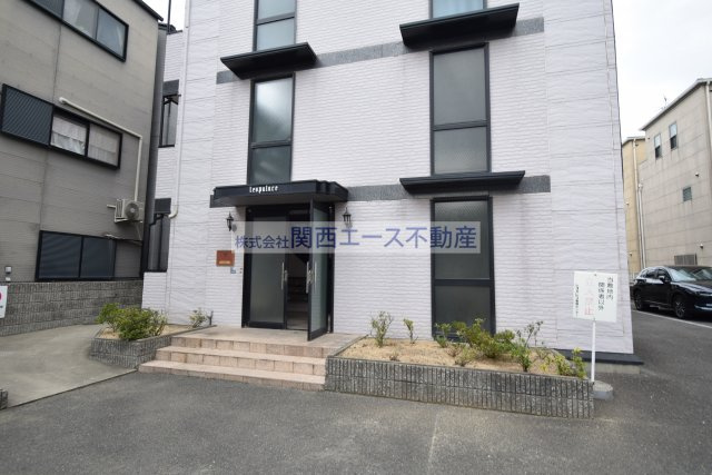【エントランス】 | レオパレスジュネス