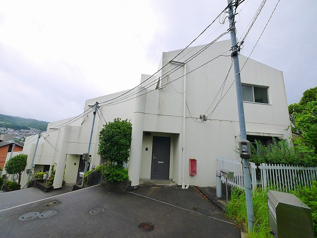 生駒テラスハウスBの外観|外はこのようになっています