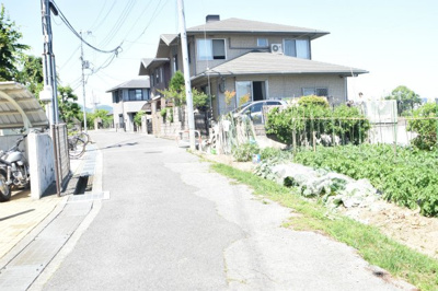 【周辺】 | 藤和箕面ホームズA棟 | 静かで落ち着いた住宅街にあります。