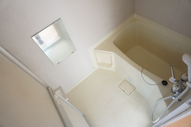 東光戸建の浴室