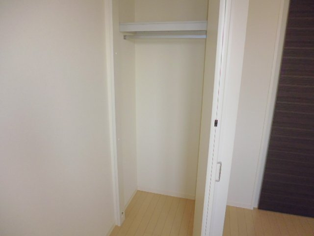 アローゼＢの収納|クローゼット