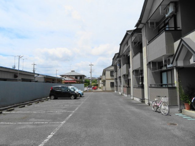 【駐車場】 | ハイツヨシダ