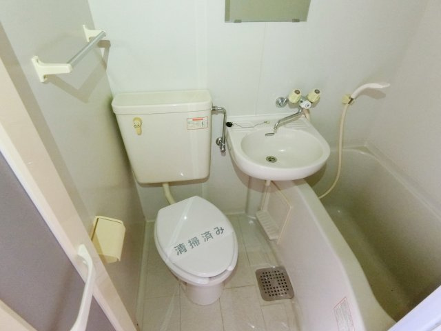 Kハイツ（鹿手袋）のトイレ