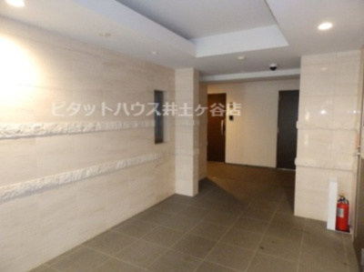 【ロビー】 | レイリス横浜井土ヶ谷エーゼット