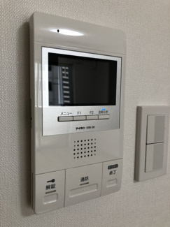 【セキュリティ】 | エルミタージュ早稲田町　HERMITAGE Waseda Machi | モニター付きインターホン