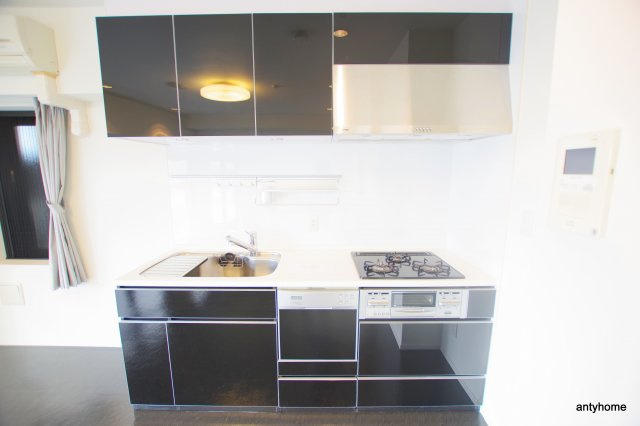 WOB西梅田　仲介手数料無料のキッチン