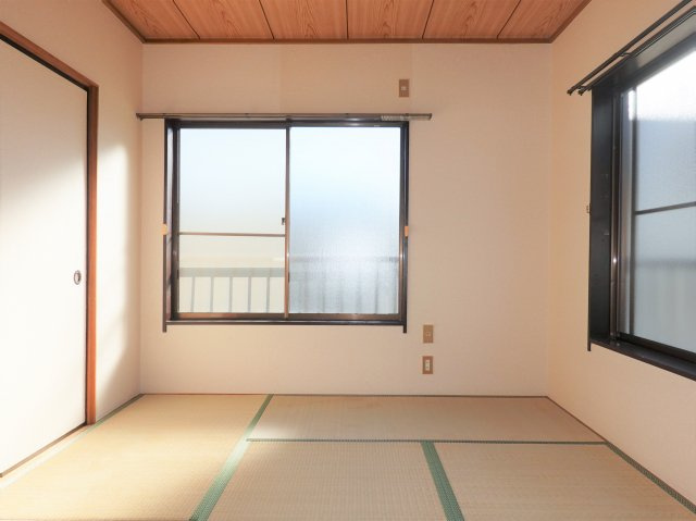 山田ハイツの和室