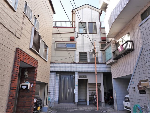 山田ハイツの外観