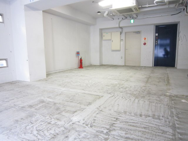 港区麻布十番２丁目の店舗事務所の内装