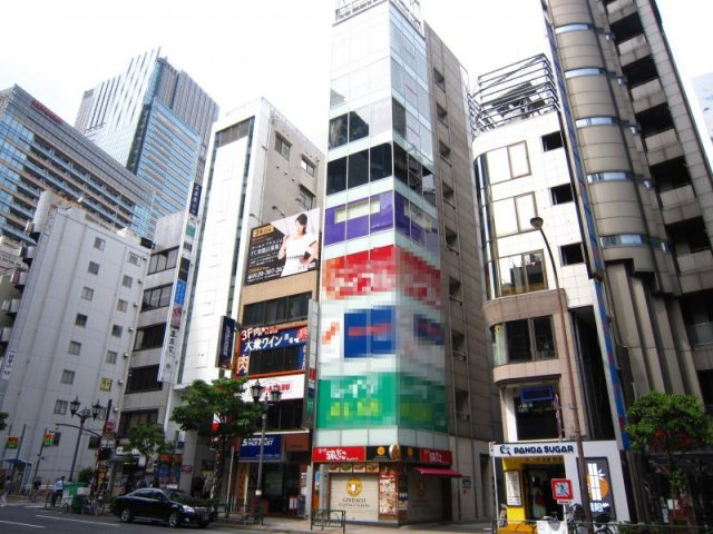 港区六本木４丁目の店舗一部