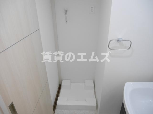 【設備】 | アルナージエッジ | アルナージエッジの室内洗濯機置き場