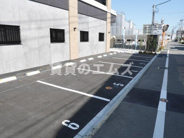 【駐車場】 | アルナージエッジ | アルナージエッジの駐車場