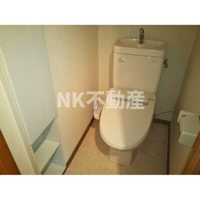 【トイレ】 | ヴィラ・カサヴェール（鴻池新田賃貸） | 清潔感のあるトイレです