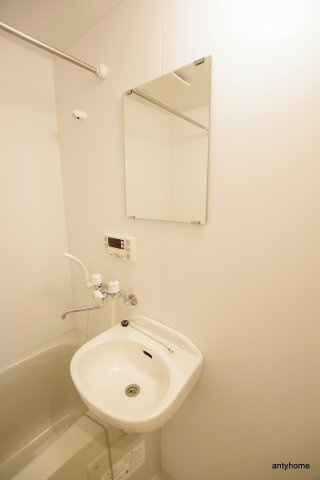 リヴァーHONJYO　仲介手数料無料の洗面所