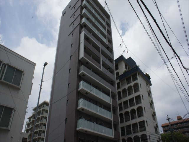 フレール上前津
