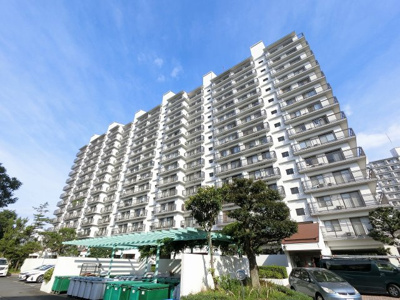 【外観】 | パークシティ金沢八景E棟 | 京浜急行線「金沢八景」駅徒歩8分・「金沢文庫」駅徒歩12分と好立地。
通勤時間の短縮でご家族と過ごす時間を増やす事が出来ます。