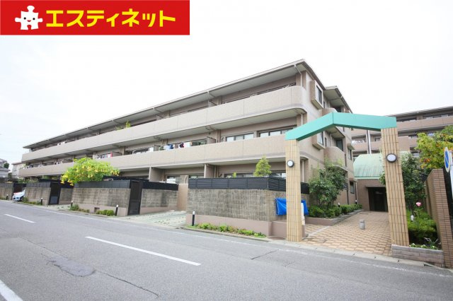 ライオンズヒルズ半田白山町壱番館の外観