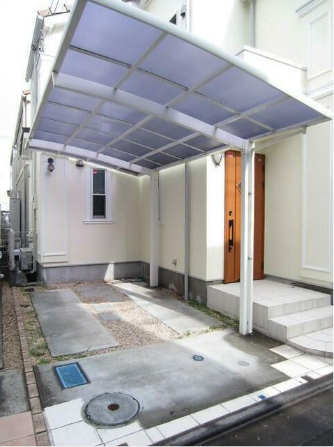 市ノ坪貸家Aの駐車場
