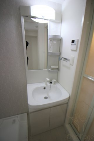 S-RESIDENCE新大阪WESTの洗面所