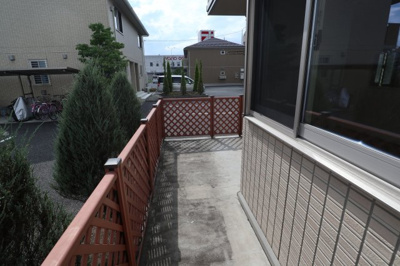 【庭】 | ドエルコート里吉Ｃ