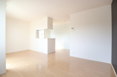 【居間・リビング】 | ドエルコート里吉Ｃ