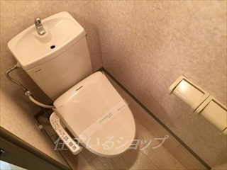 広島市安佐北区三入３丁目のアパートのトイレ|シャワートイレ