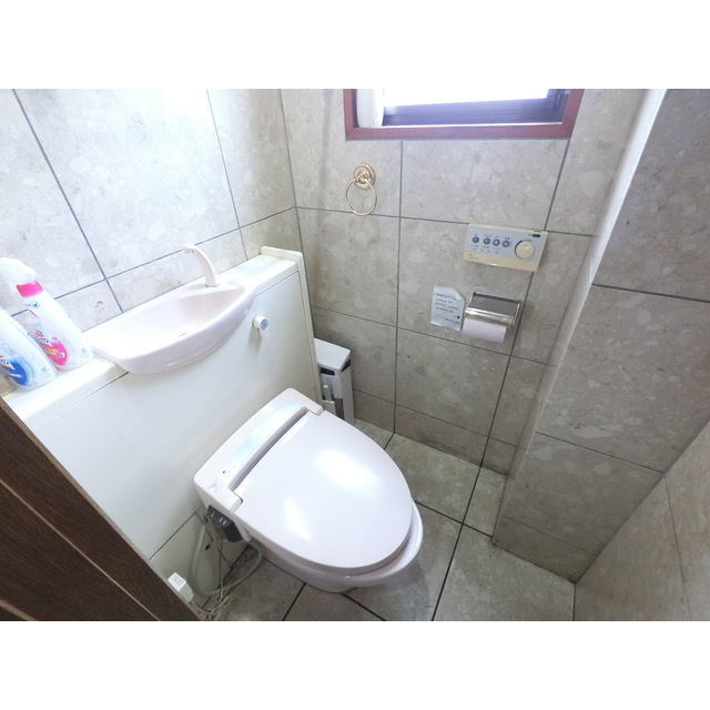 羽島市竹鼻町飯柄の店舗事務所のトイレ|女子トイレ