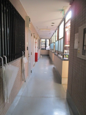 【その他共用部分】 | フォルテシモ・スガ２ | 共用廊下