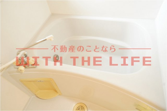 ハイム東山Ⅰ【キャッシュバック対象物件】の浴室|お風呂で日々の疲れを落としましょう※現状優先