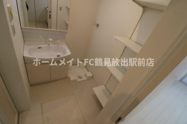 Steady稲田本町の洗面所