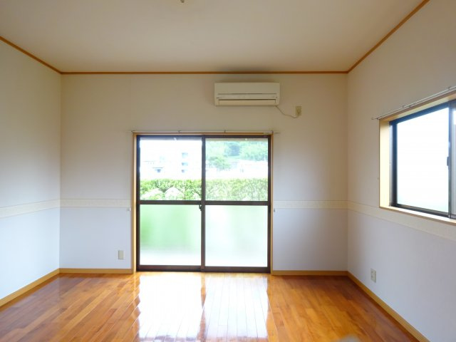 本山借家の洋室