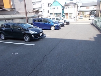 【駐車場】 | アルシエーロ城西 | 敷地内駐車場で便利です。