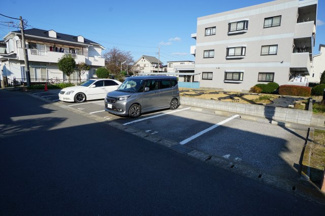 【駐車場】