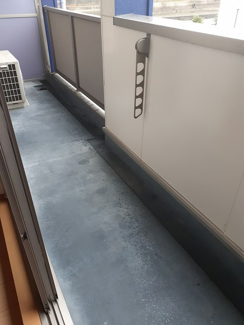 イーメゾンズ豊倉のバルコニー