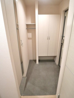 【玄関】 | セクレール北本町B棟