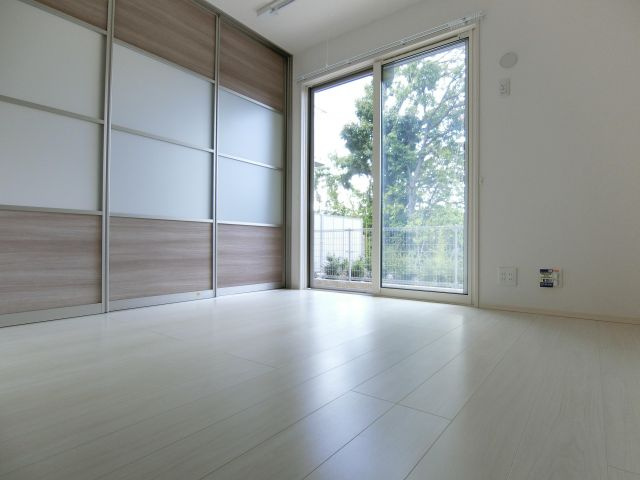 エミネンスさやかの子供部屋