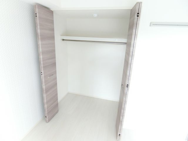 エミネンスさやかの収納