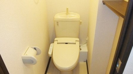 ヴィラセゾン船橋本町のトイレ|嬉しいウォッシュレットつき