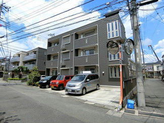 【駐車場】 | いつでも目の届く敷地内に駐車場があります♪お車をお持ちのファミリーさんにオススメです☆