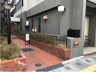 【エントランス】