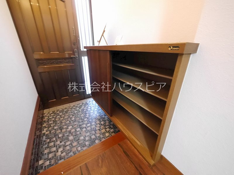 花山台貸家の収納
