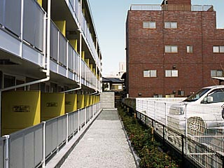 【バルコニー】 | レオパレスコムフィー鶴見