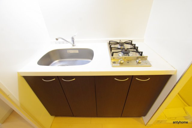 エステムコート新大阪9グランブライト　仲介手数料無料のキッチン