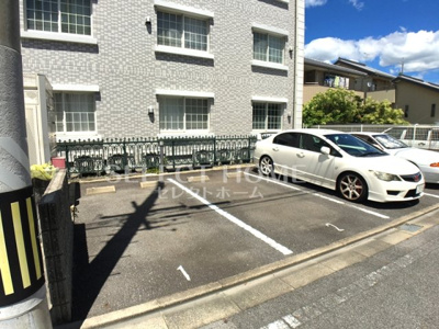 【駐車場】 | キュービックカーサ岡崎駅 | 駐車場完備です